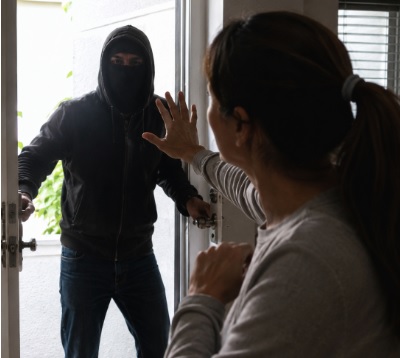 Invasão a domicilio: Krav Maga Mestre Kobi te prepara para essa situação